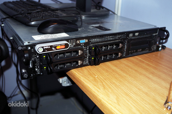 Сервер Dell Poweredge 2950 (фото #1)