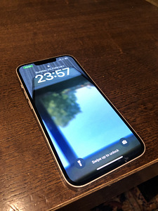 M: Iphone 14 BH:99% (3 foto / 4)