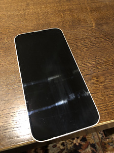 M: Iphone 14 BH:99% (4 foto / 4)