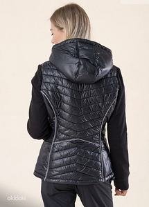 Uus SuperDry Sport jope (3 foto / 4)