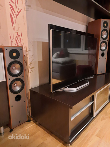 Напольные колонки Yamaha NS-300