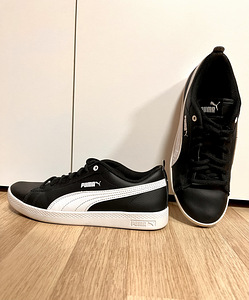 Puma Sneakers (1 foto / 4)
