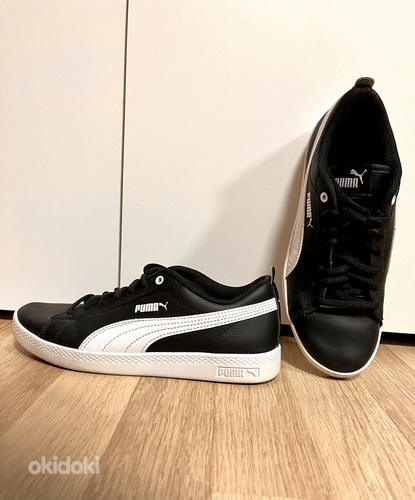 Puma Sneakers