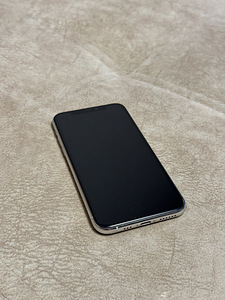 iPhone 11 Pro (1 фото из 3)