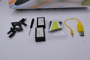 Квадрокоптер IDEA13 RC Drone (3 фото из 3)