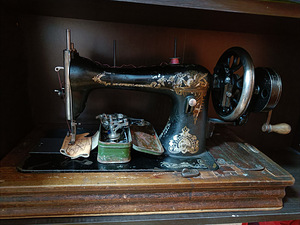 Õmblusmasinad- sawing mashines- раритетная швейная машинка