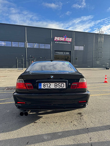 BMW e46 Coupe 2.2i R6 (6 foto / 9)