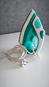 Triikraud Philips PowerLife Steam. (1 foto / 2)