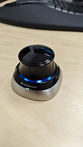 3D мышь 3Dconnexion SpaceMouse Wireless. (1 фото из 3)