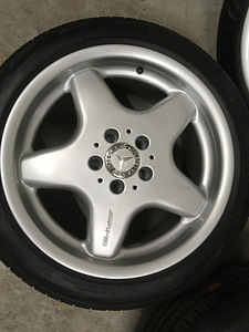 Mercede benz Amg r17 (2 foto / 7)