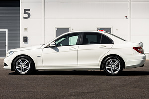 Mercedes-Benz C180 CDI (4 foto / 14)