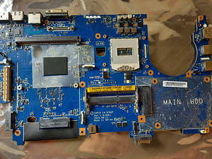 Dell Precision m6800 emaplaat (1 foto / 4)