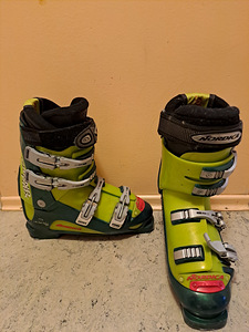Mäesuusasaapad Nordica nr.27 (2 foto / 3)