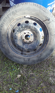 15" 4x98 fiat, lada (1 foto / 2)