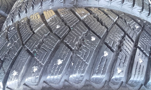 215/65R16 GOOD/YEAR (3 foto / 8)