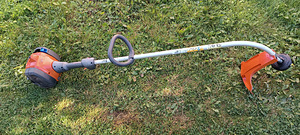 HUSQVARNA 122C MURUTRIMMER (8 foto / 8)