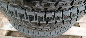 265/65 R17 DUNLOP (4 foto / 7)