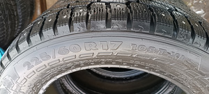 225/60/65 R17 NOKIAN: CONTINENTAL SUV 4x4 (3 foto / 10)