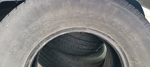 255/70 R16 CONTINENTAL (6 foto / 6)