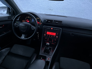 Audi a4 b7 s-line (6 фото из 8)