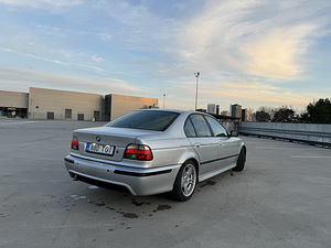 Мануал BMW 530d (5 фото из 6)