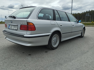 BMW 525d 120 kw (5 foto / 9)