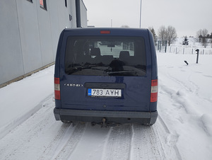 Ford Tourneo Connect 1,8tdci (6 foto / 8)