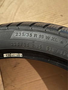 Lamellrehvid Continental WinterContact 235/35 R19 (4 foto / 6)