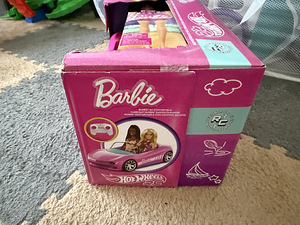 HOT WHEELS BARBIE kaugjuhtimispuldiga kabriolett auto +nukk (6 foto / 8)