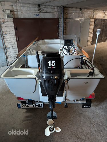 Mootorpaat Astra M400