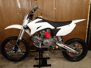 Stomp Demon XLR2 170cc Detroit 2020a (2 foto / 10)