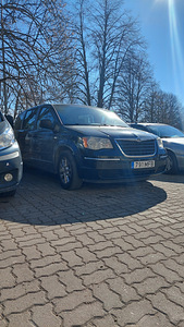 Chrysler (1 foto / 11)