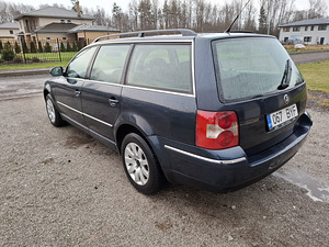 2005 Volkswagen Passat 1.9 74KW (5 foto / 10)