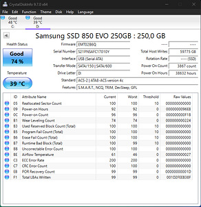 Samsung SSD 250GB (3 foto / 3)