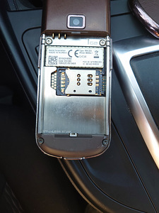 Nokia 8800 Sapphire arte (3 foto / 3)