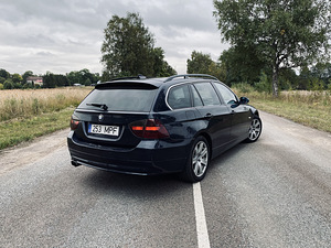 BMW E91 330XD 170kw '06 (2 foto / 8)