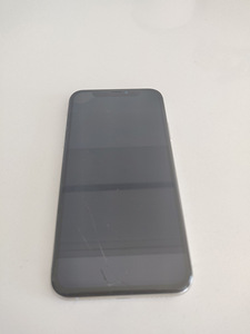 iPhone xs 64gb Valge (2 foto / 4)