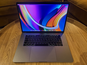 MacBook Pro 15 1TB 2018 Radeon Pro 560X (1 foto / 4)