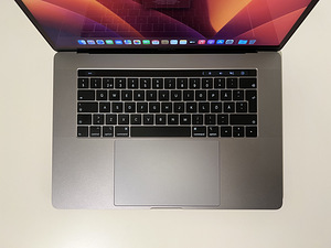 MacBook Pro 15' 2018, Radeon 560X, 1 ТБ, 6 ядер (2 фото из 8)