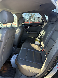Audi A4 B6 2.5 TDI 132kw (10 foto / 13)