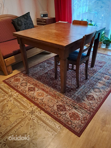 Müüa täispuidust pikendatav laud
