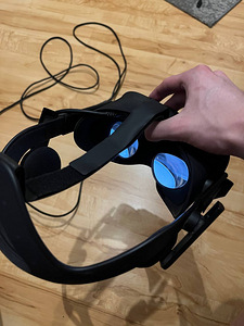 VR Oculus Rift CV1 virtuaalreaalsuse prillid (3 foto / 3)