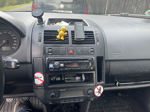 Vw Polo 1.4tdi (6 foto / 7)