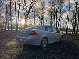 Saab 9-3 2.0T 154kw Facelift (4 foto / 10)