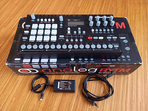Elektron analog rytm mk1 (1 foto / 9)
