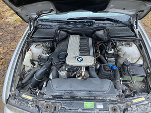 BMW e39 525d ручная (7 фото из 14)