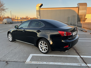 Lexus IS 250 153 kW, 2012 (2 foto / 6)