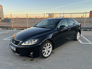 Lexus IS 250 153 kW, 2012 (4 foto / 6)