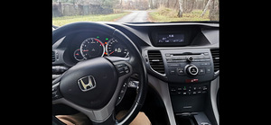 Honda accord tourer (5 foto / 7)
