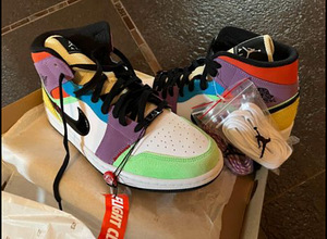 Uued Jordan 1 Mid SE Multicolor Lightbulb (2 foto / 4)